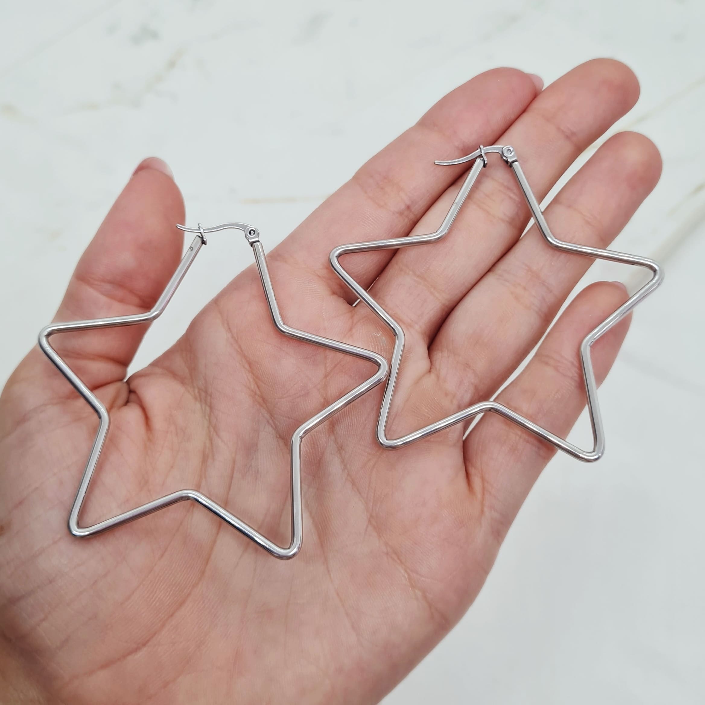 Imagen de producto ARGOLLAS ESTRELLAS GRANDES
