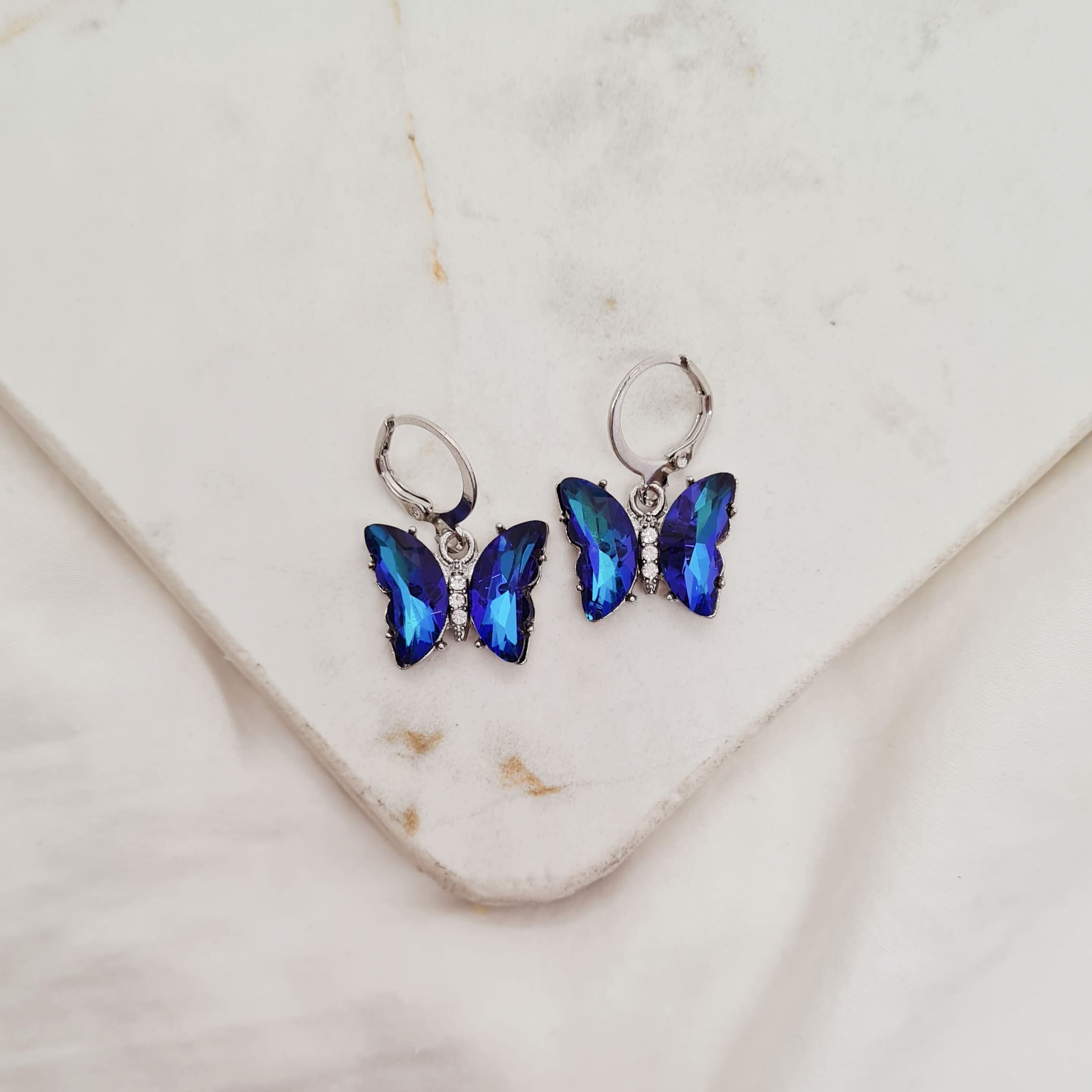 Imagen de producto ARGOLLA BRISURA MARIPOSA ENGARZADA - AZUL