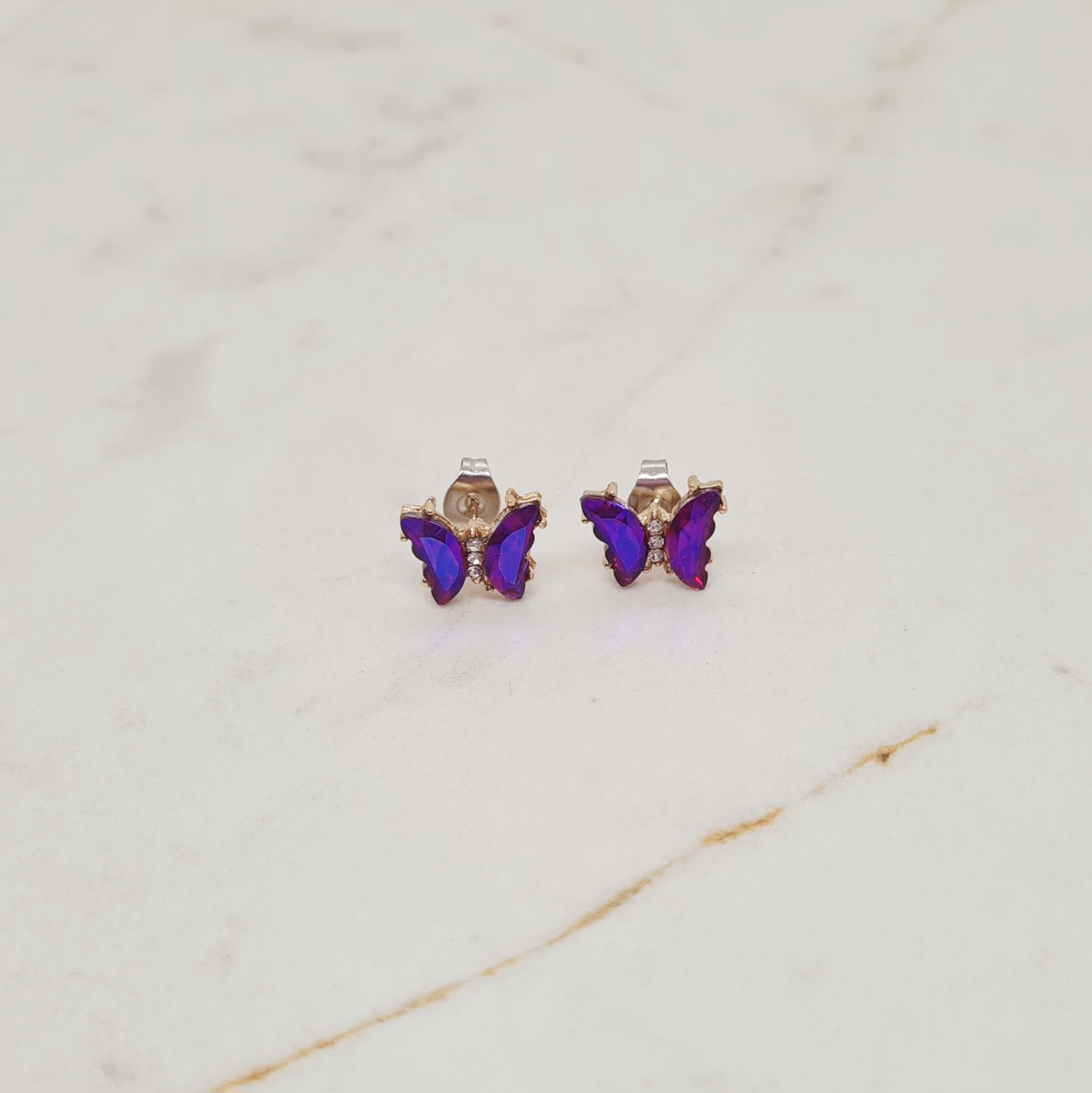 Imagen de producto AROS ACERO DORADO MARIPOSA ENGARZADA CHICA - VIOLETA