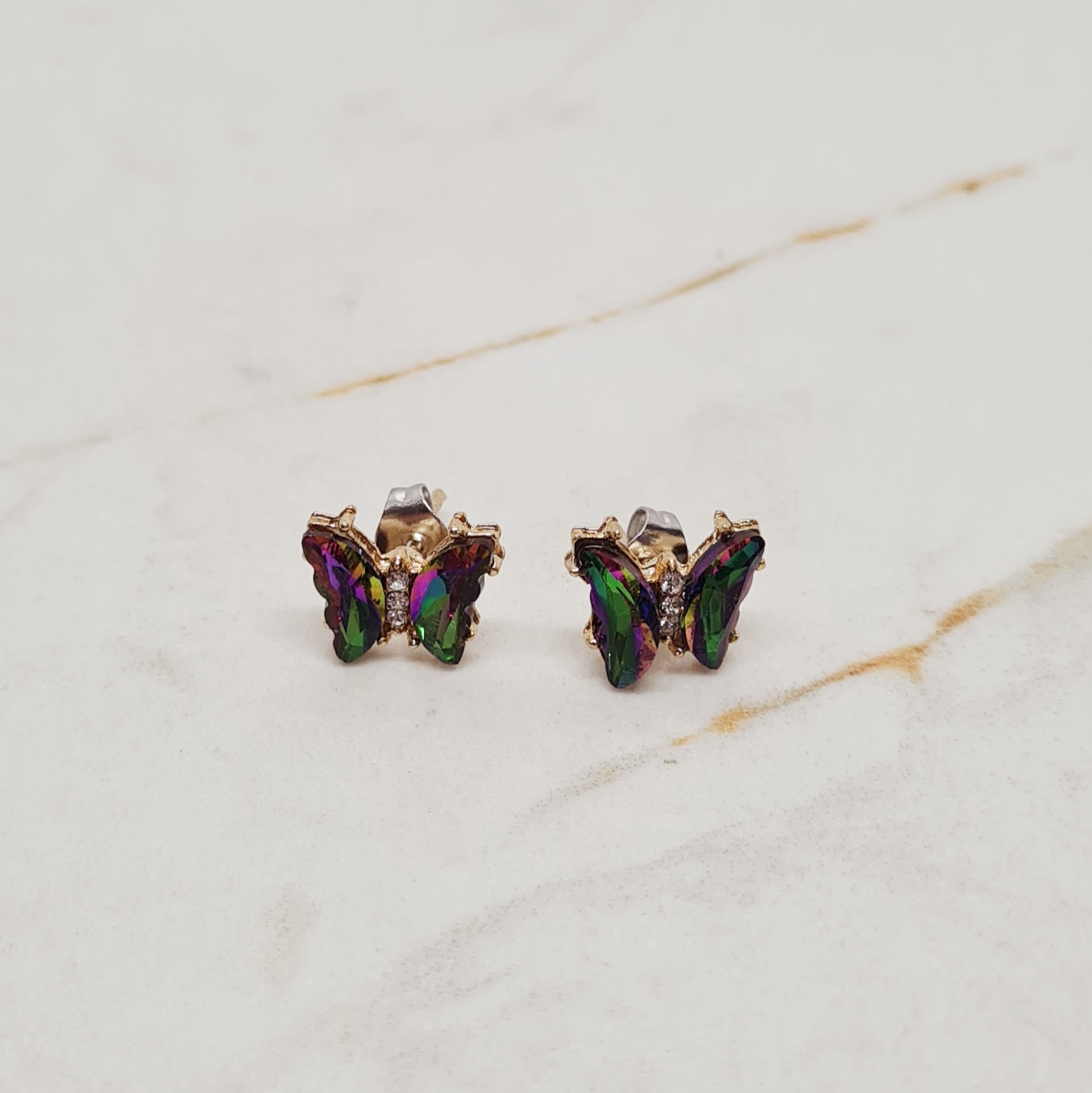 Imagen de producto AROS ACERO DORADO MARIPOSA ENGARZADA CHICA - VERDE