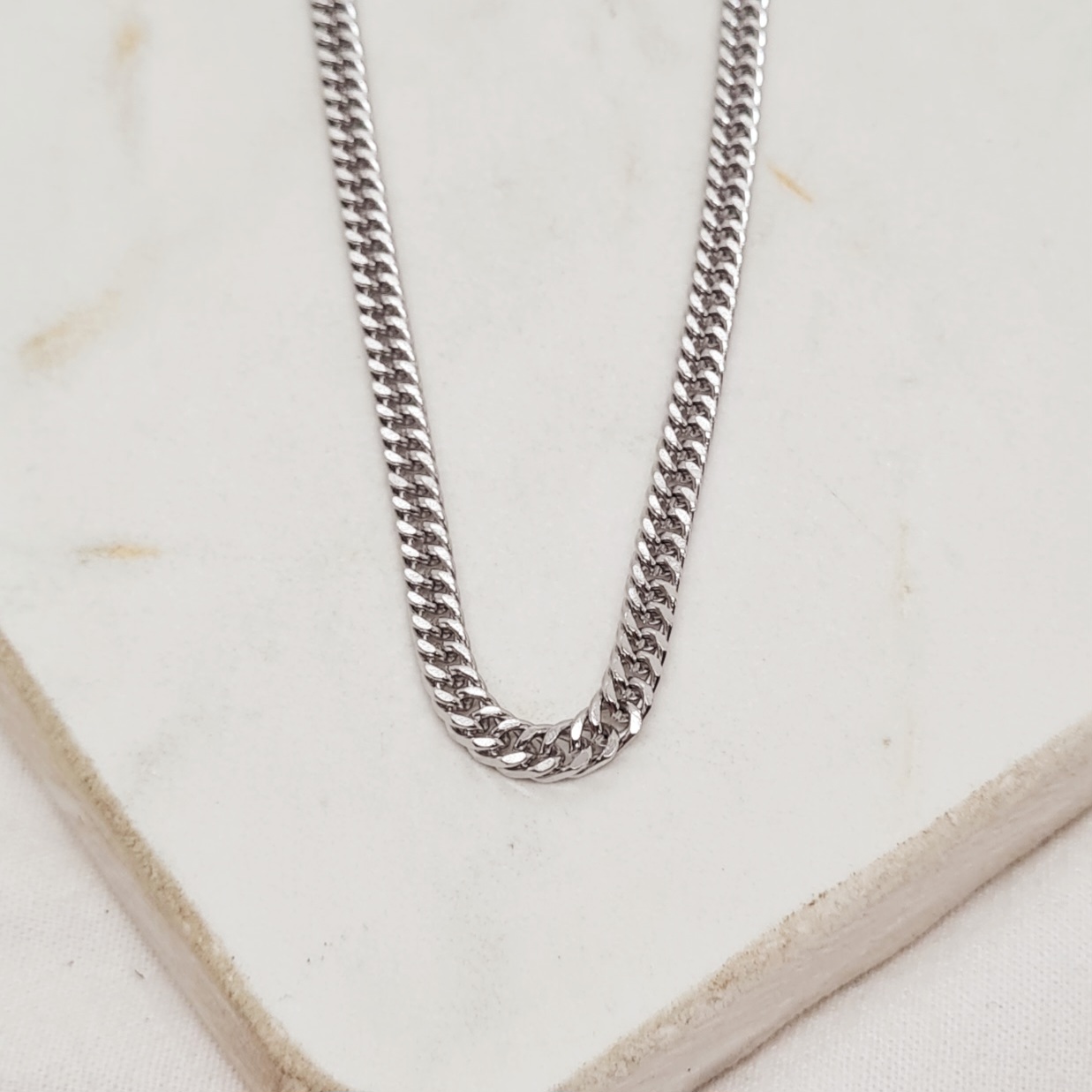 Imagen de producto CADENA CUBANA CERRADA 0.8 mm