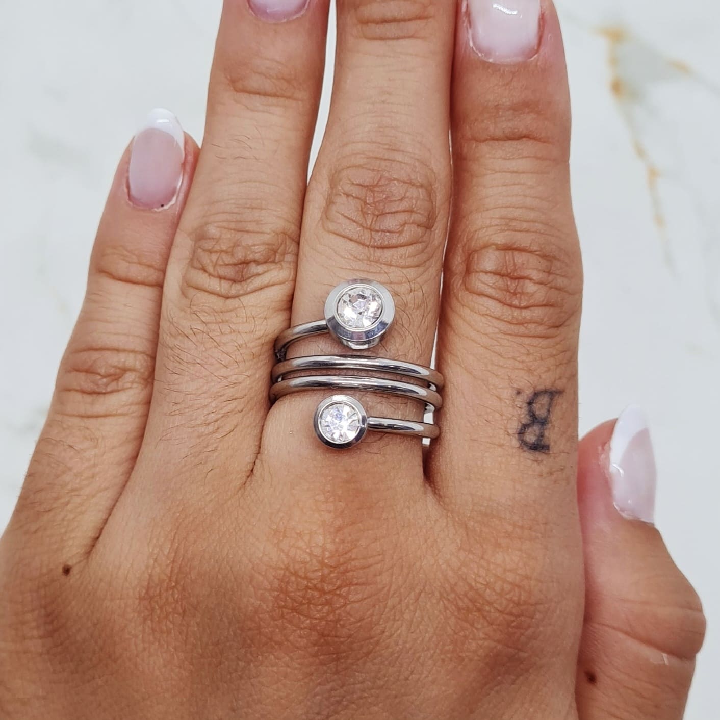 Imagen de producto ANILLO ESPIRAL DOBLE STRASS BLANCO