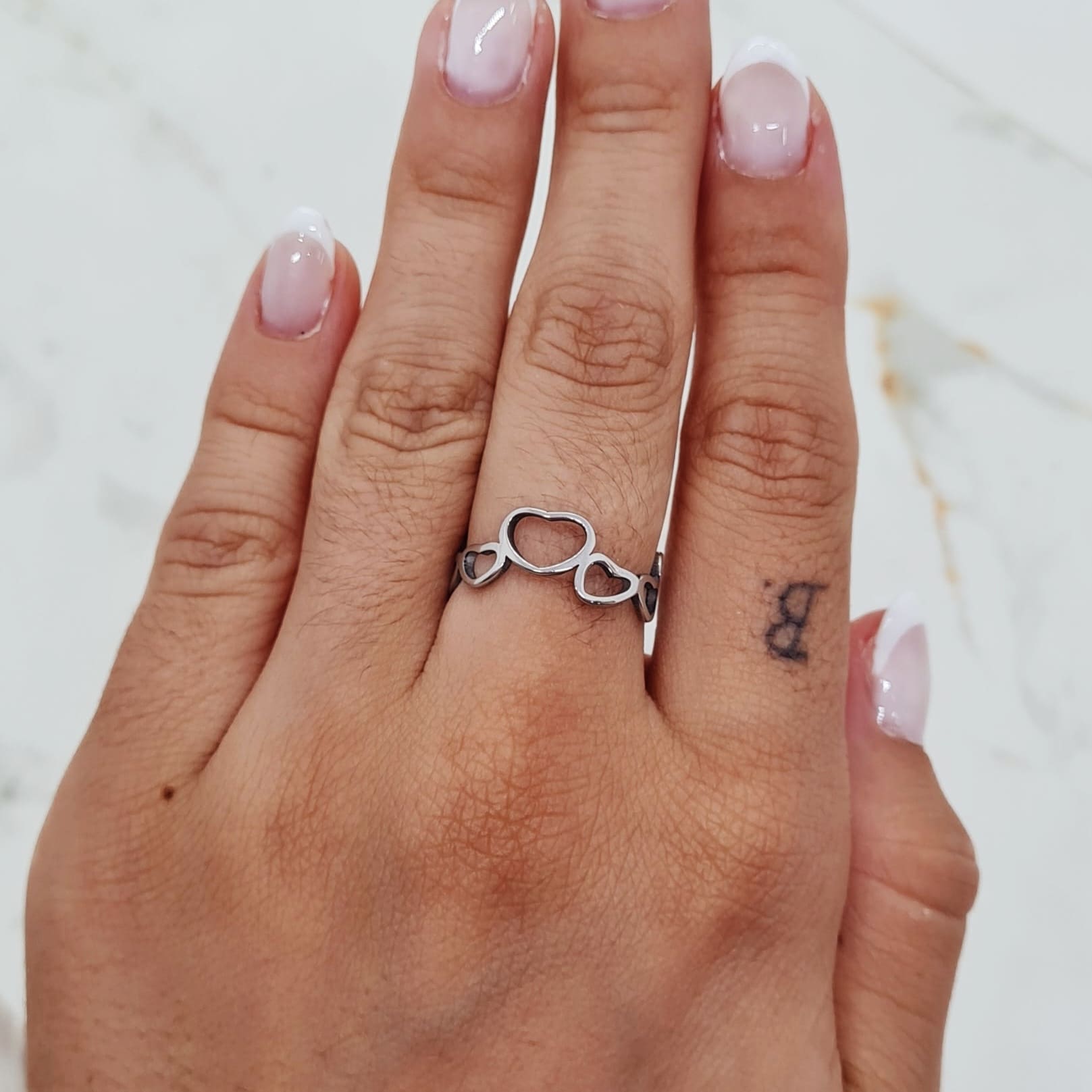 Imagen de producto ANILLO CORAZONES CONTINUOS GRANDES Y CHICOS