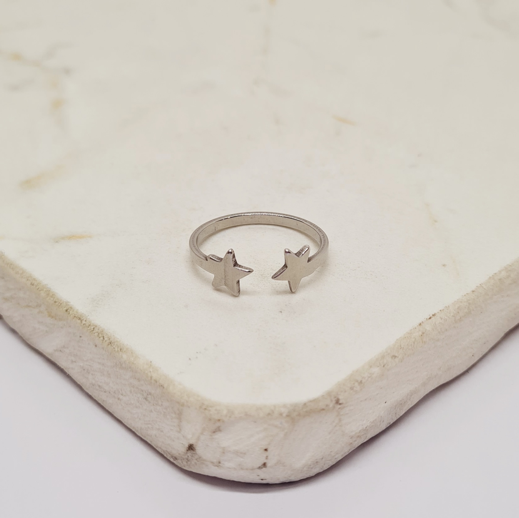 Imagen de producto ANILLO ABIERTO DOBLE ESTRELLA