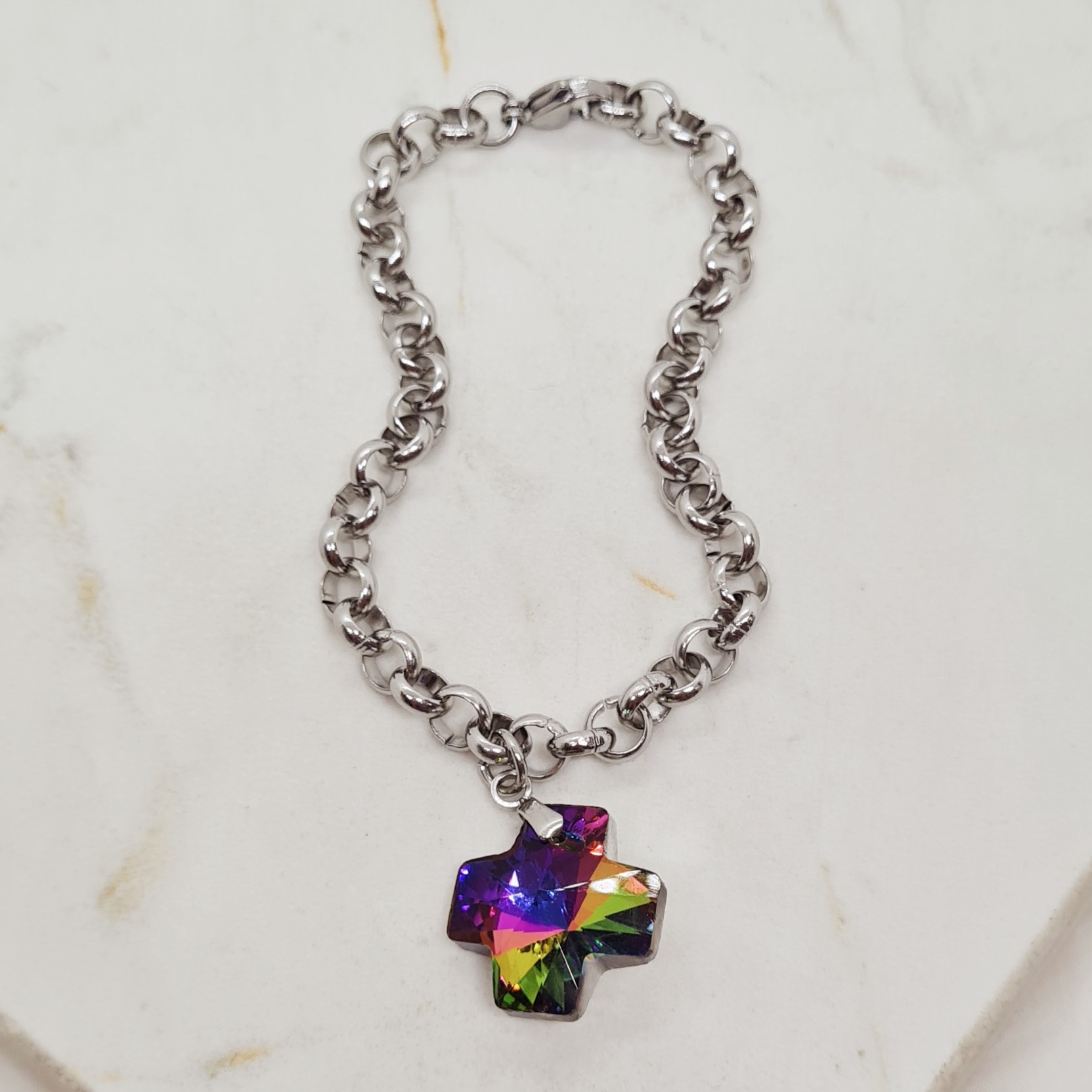 Imagen de producto PULSERA CON DIJE CRISTAL - CRUZ TORNASOL VIOLETA