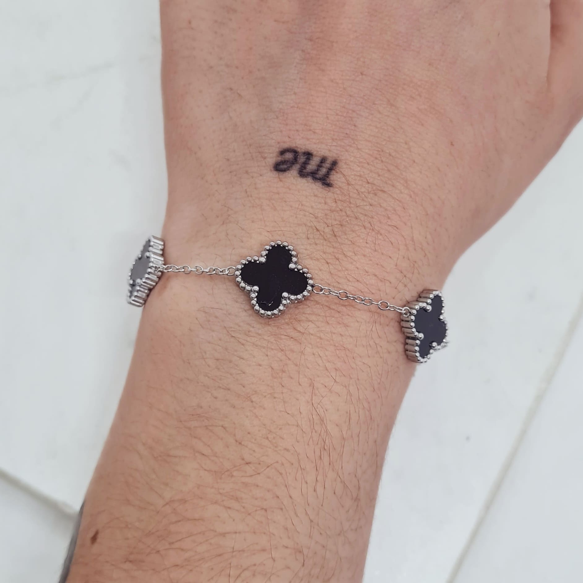 Imagen de producto PULSERA VAN CLEEF - NEGRO
