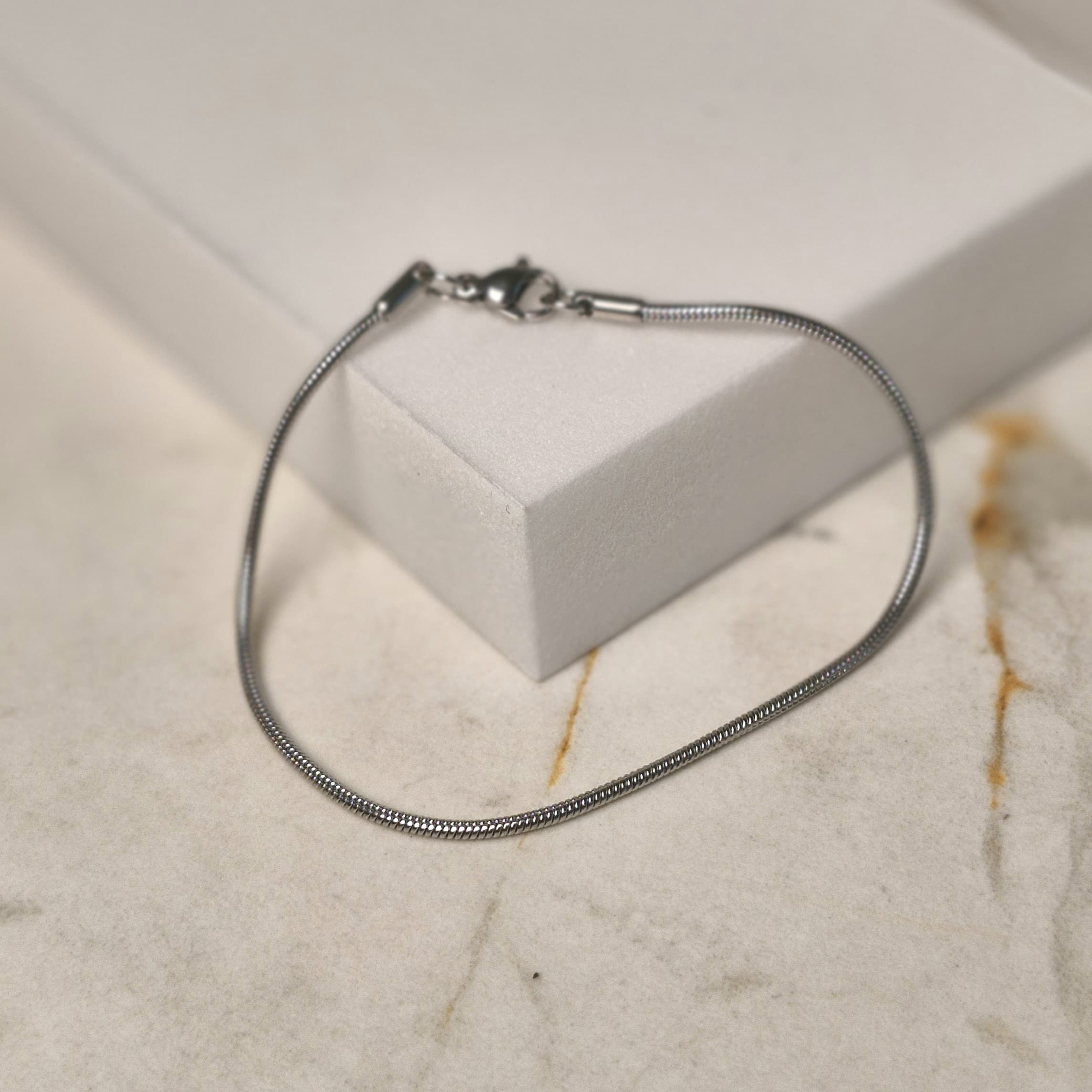 Imagen de producto PULSERA COLITA DE RATA FINA 1.2 mm