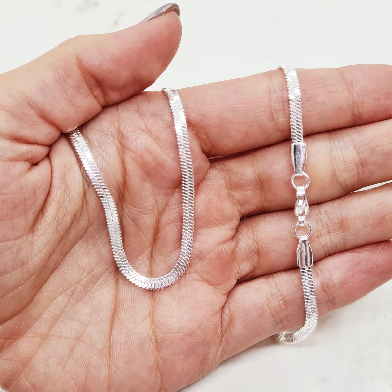 Imagen de producto CADENA ACERO BLANCO SERPIENTE MEDIANA 3 mm