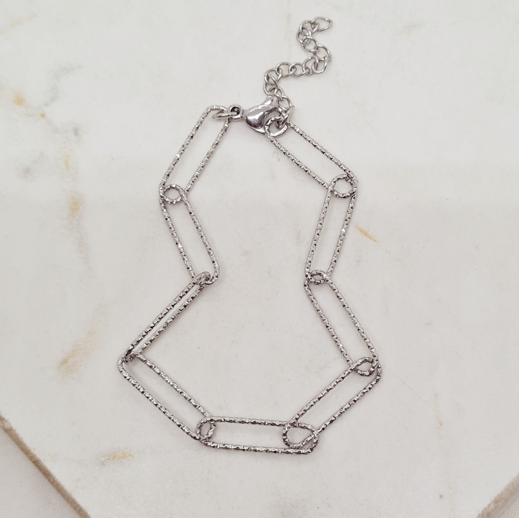 Imagen de producto PULSERA ESLABON OVALADO GRANDE LABRADO