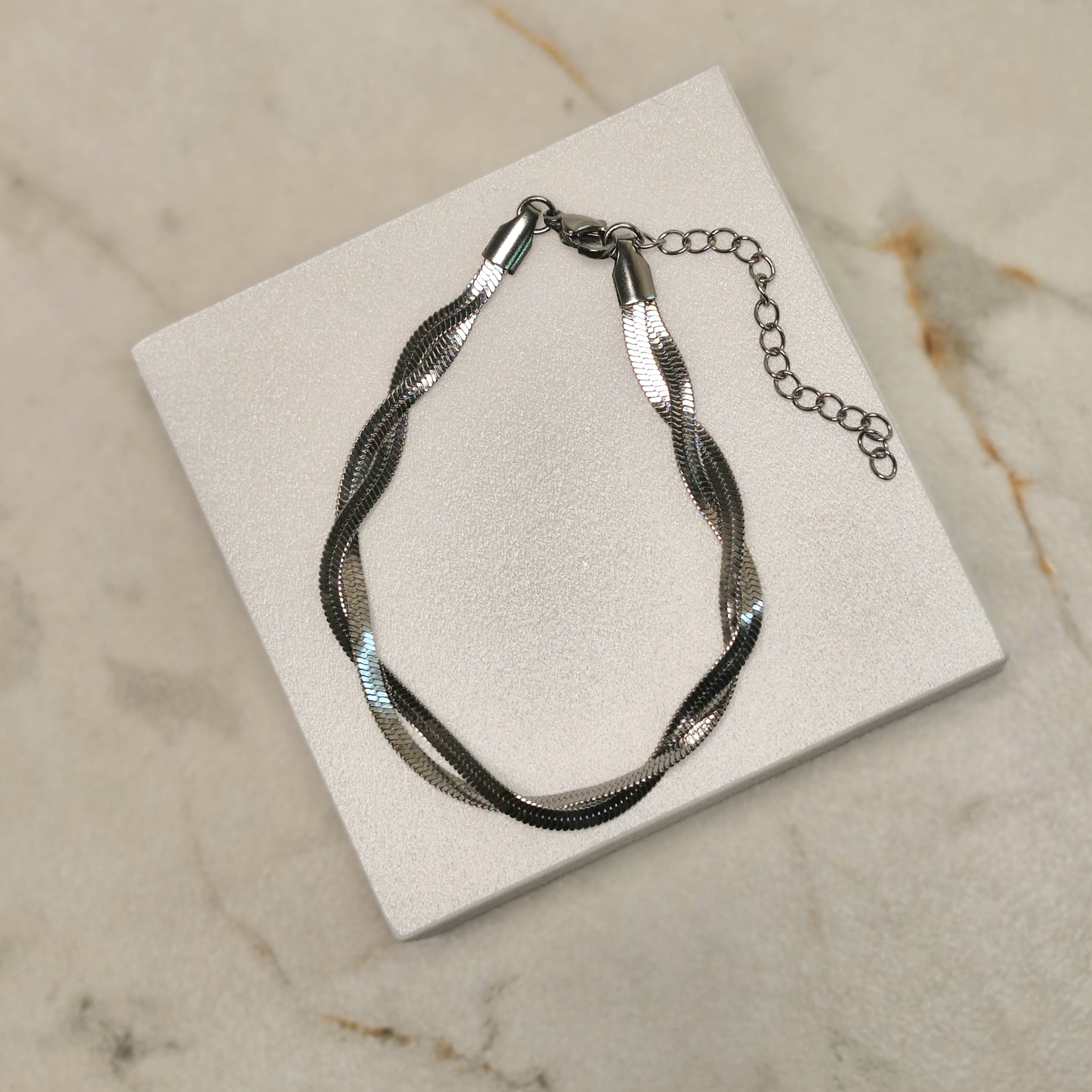Imagen de producto PULSERA DOBLE SERPIENTE ENTRELAZADA