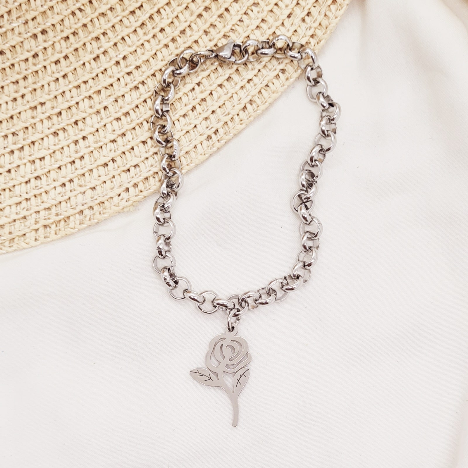 Imagen de producto PULSERA CON DIJE - ROSA