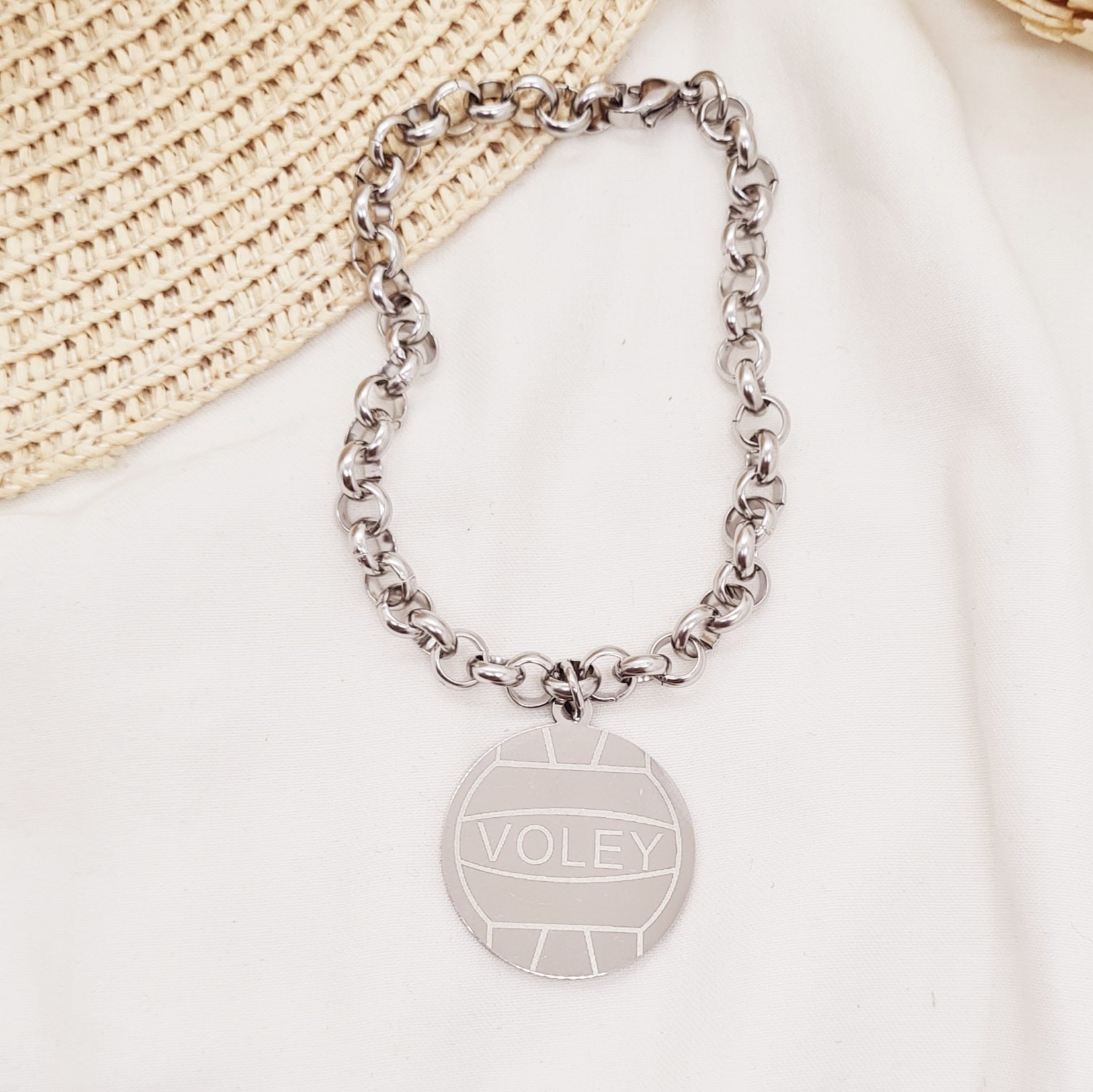 Imagen de producto PULSERA CON DIJE - VOLEY