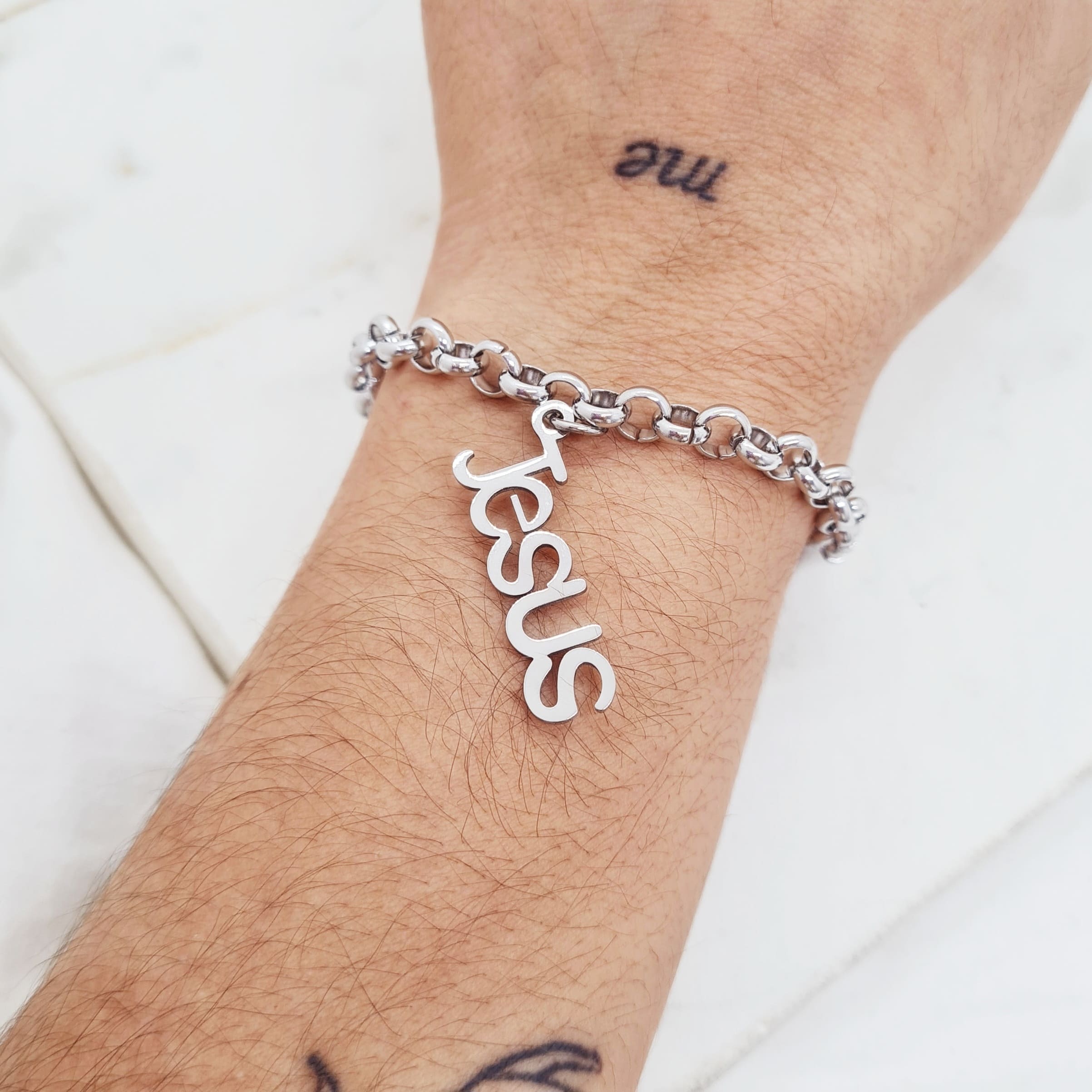 Imagen de producto PULSERA CON DIJE - JESUS