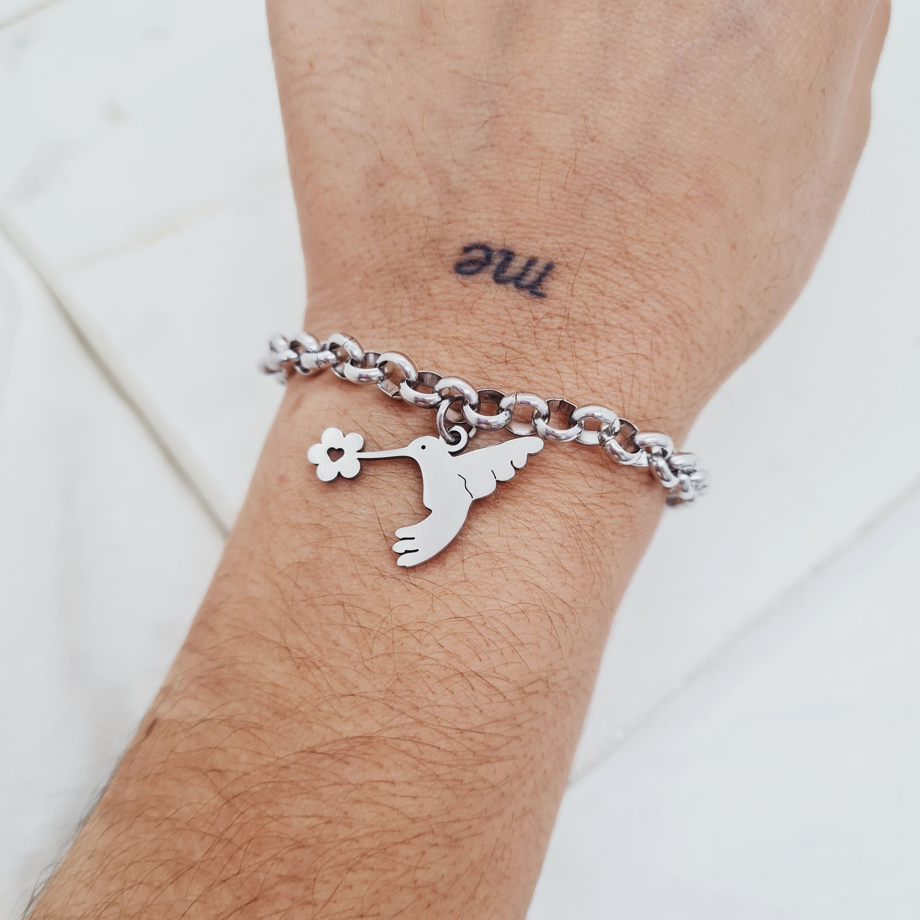 Imagen de producto PULSERA CON DIJE - COLIBRI Y FLOR