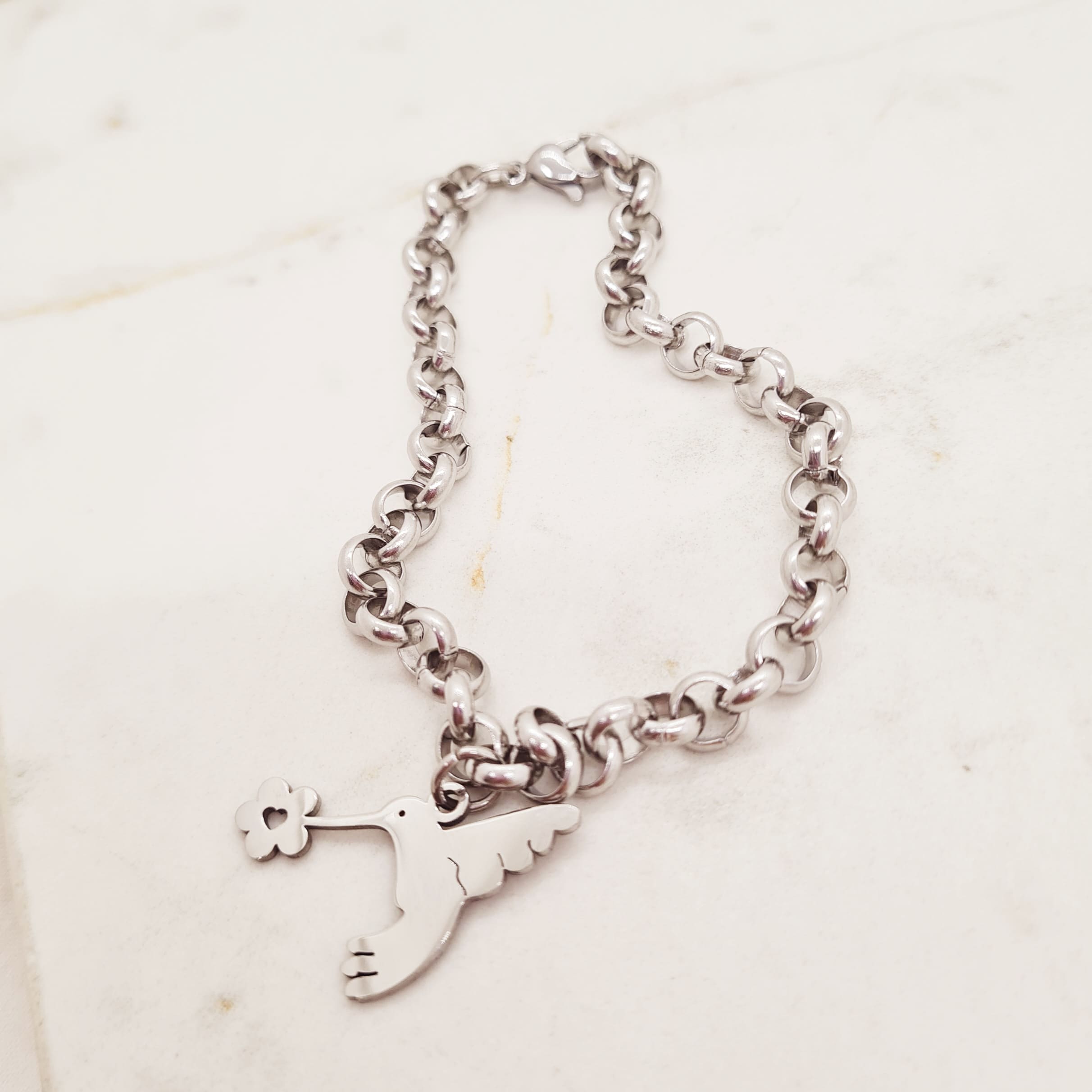 Imagen de producto PULSERA CON DIJE - COLIBRI Y FLOR