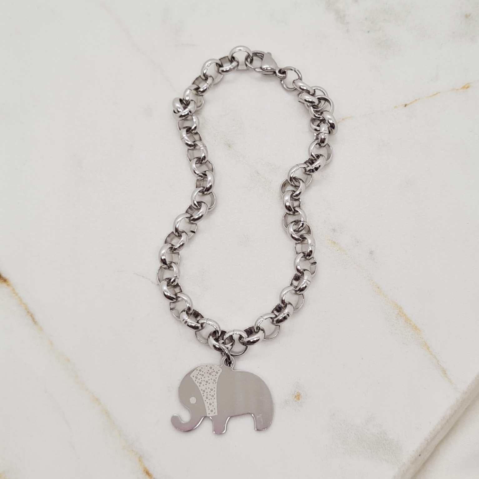 Imagen de producto PULSERA CON DIJE - ELEFANTE