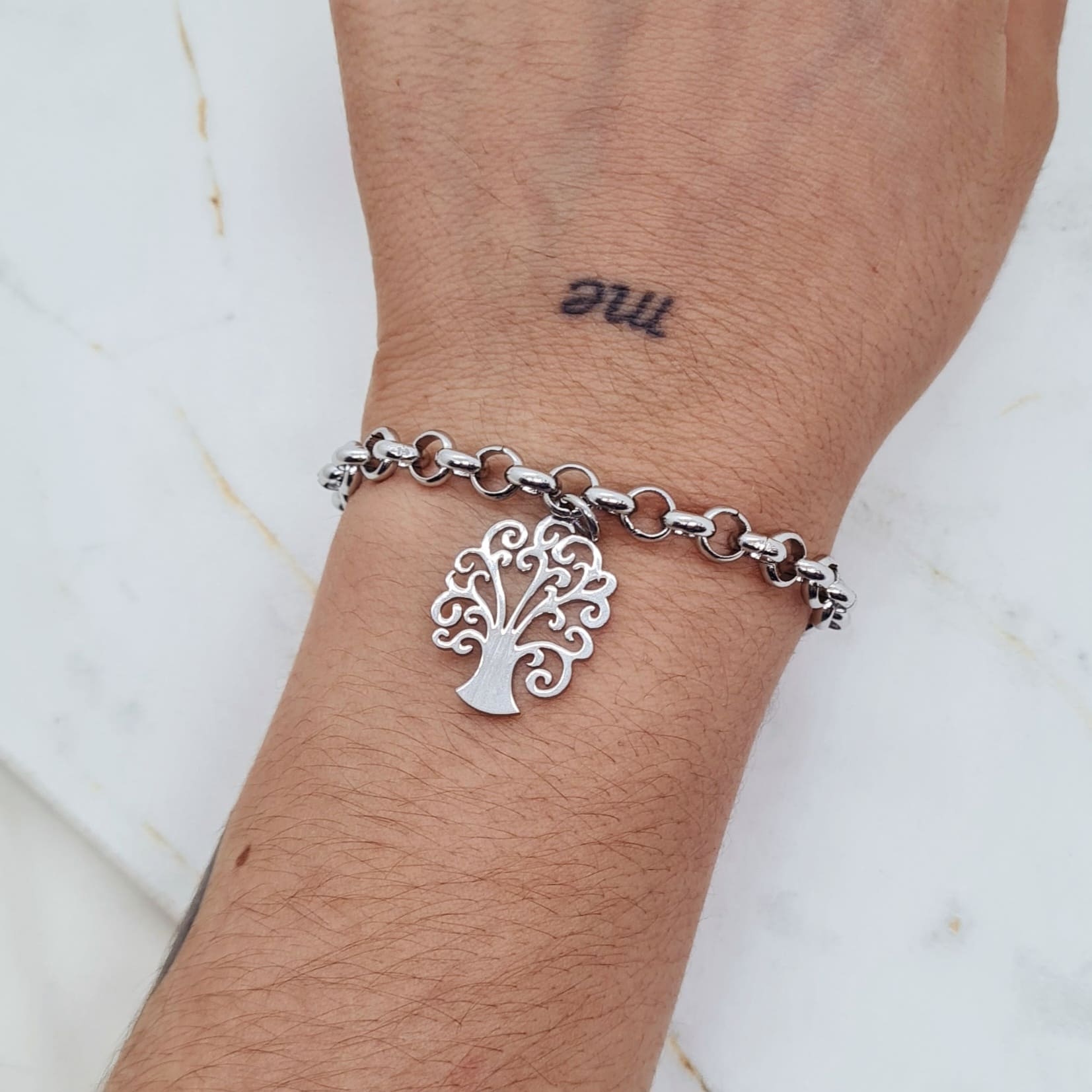 Imagen de producto PULSERA CON DIJE - ARBOL DE LA VIDA CALADO