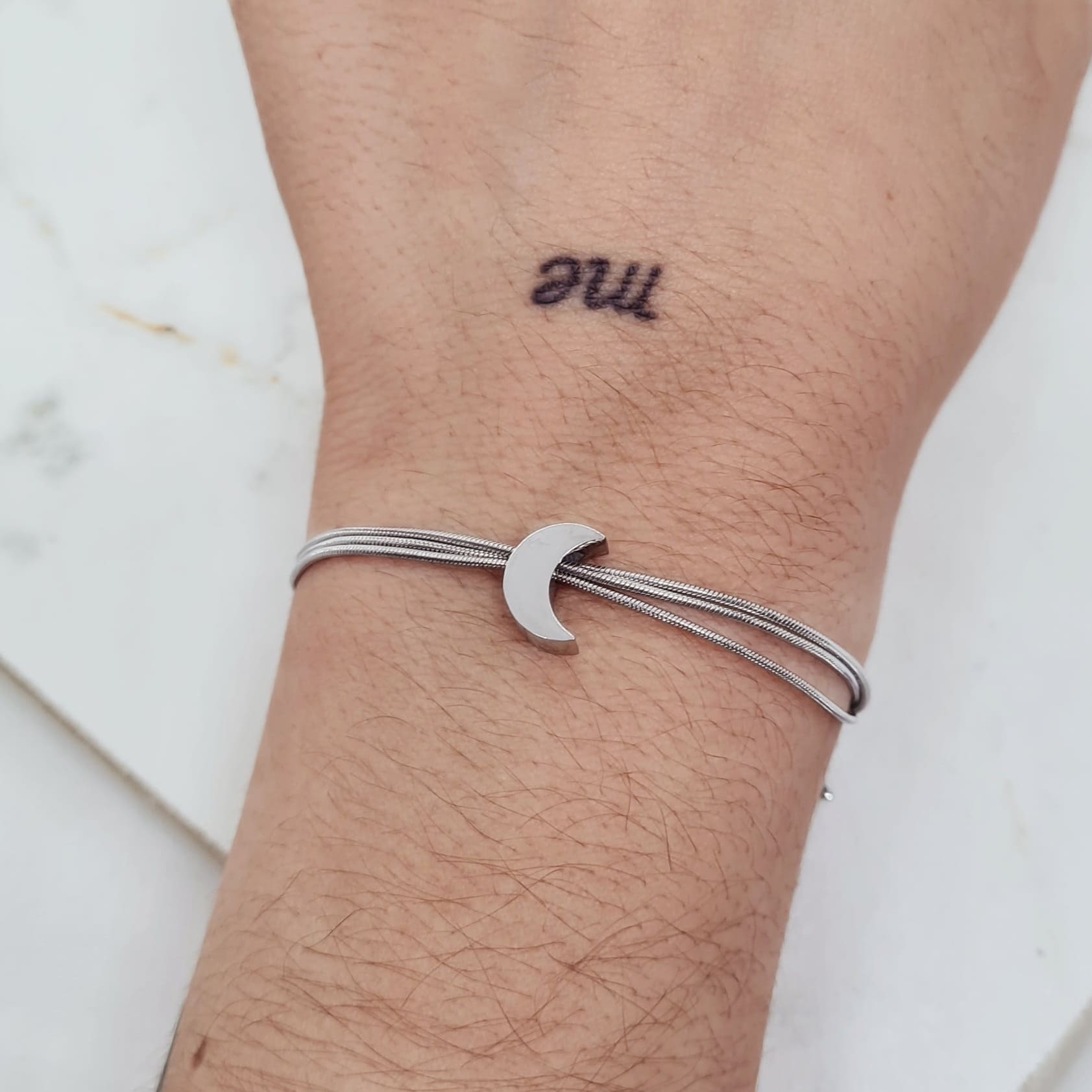 Imagen de producto PULSERA TRIPLE COLITA DE RATA CON DIJE INFLADO - LUNA