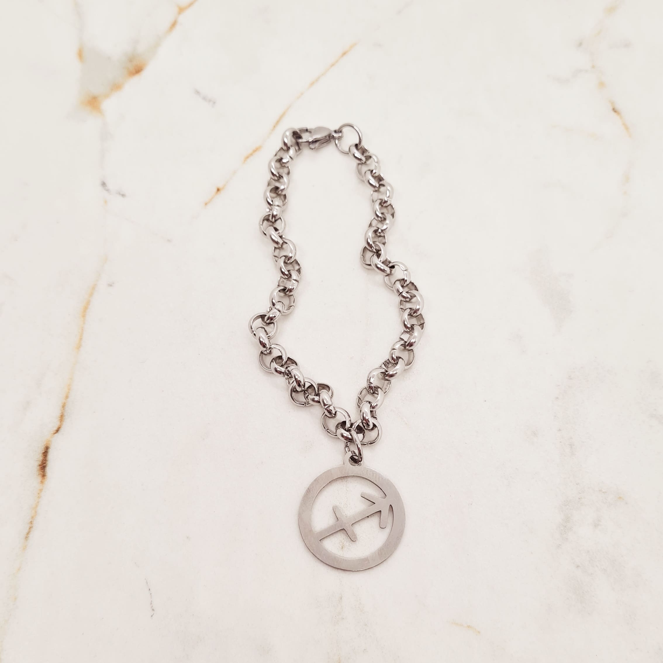 Imagen de producto PULSERA CON DIJE DEL ZODIACO - SAGITARIO