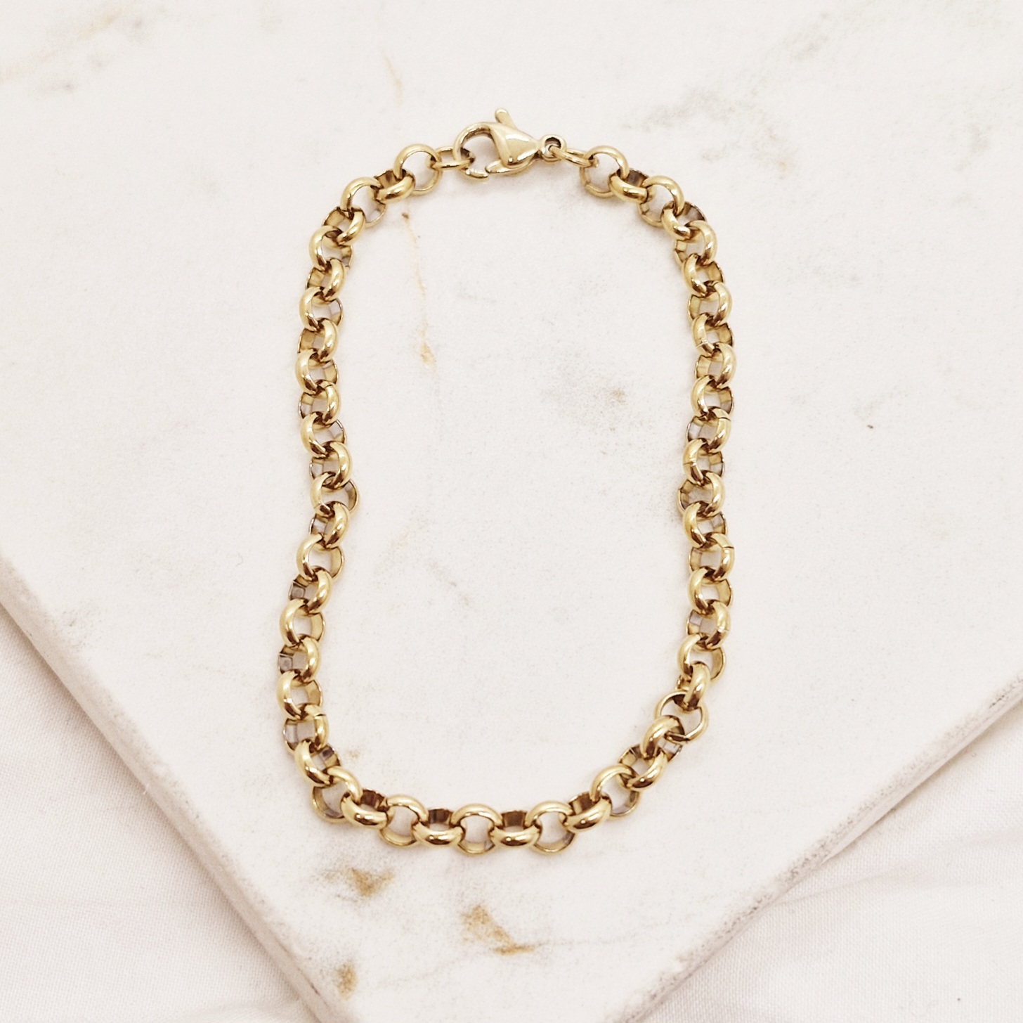 Imagen de producto PULSERA ACERO DORADO ROLO 6 mm