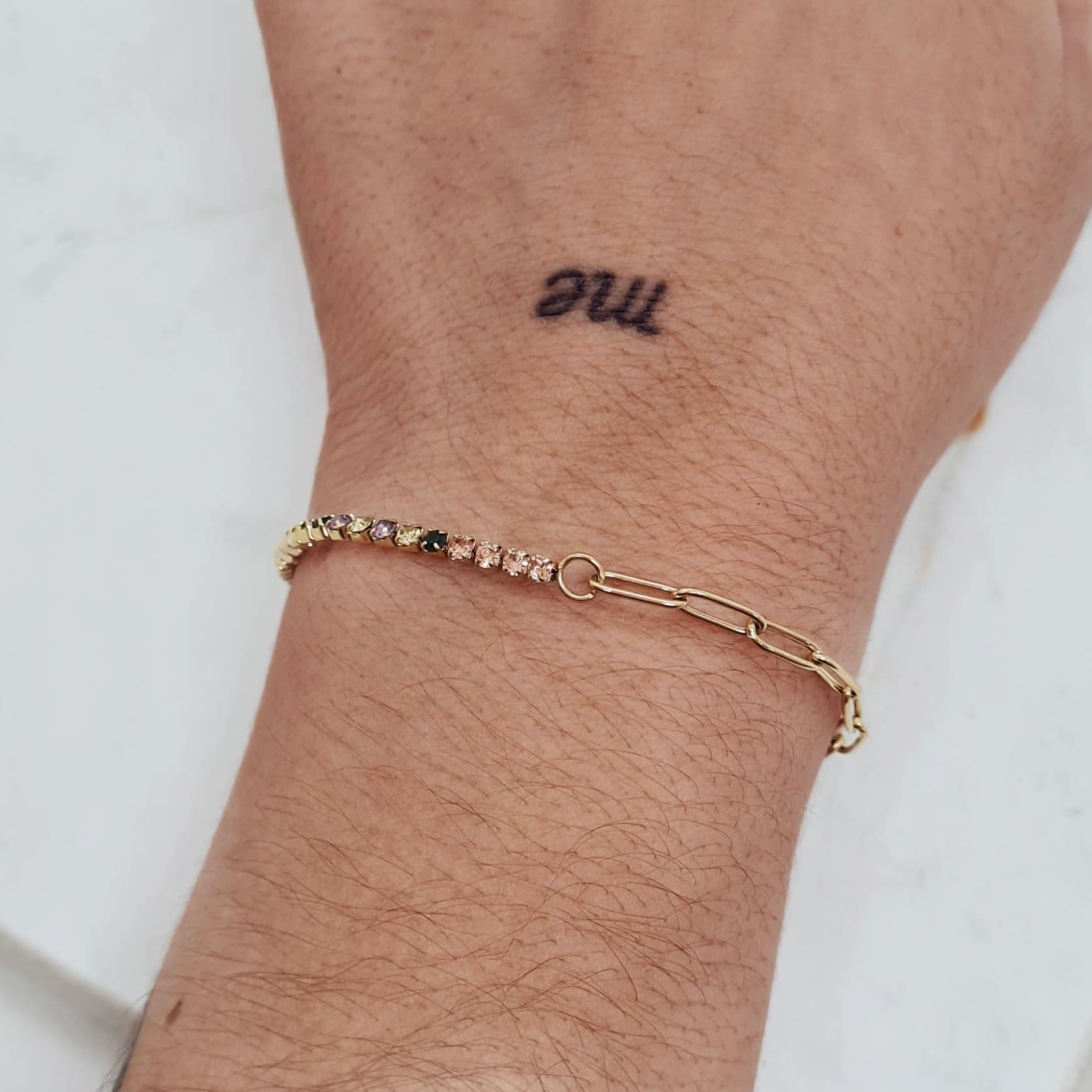 Imagen de producto PULSERA ACERO DORADO ALICE Y FULL CUBICS - MULTICOLOR