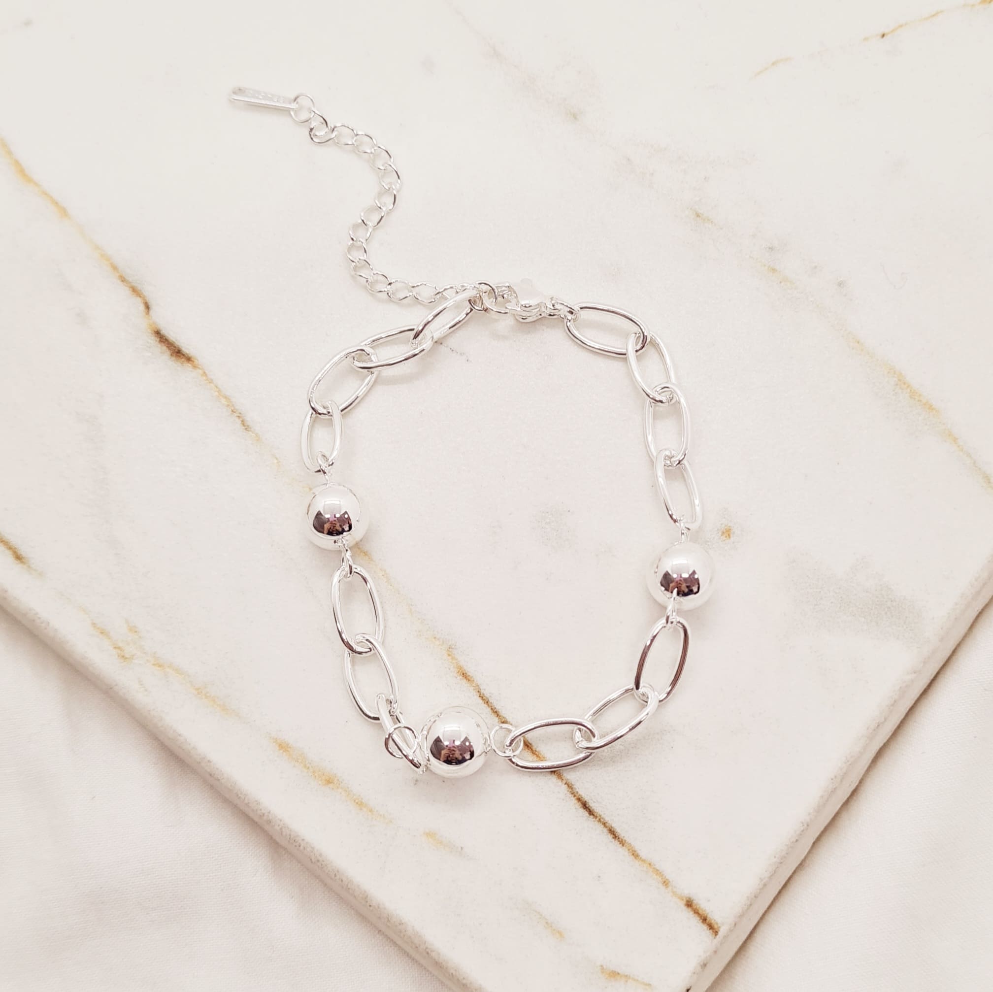 Imagen de producto PULSERA ACERO BLANCO ALICE GRUESA CON BOLAS GRANDES