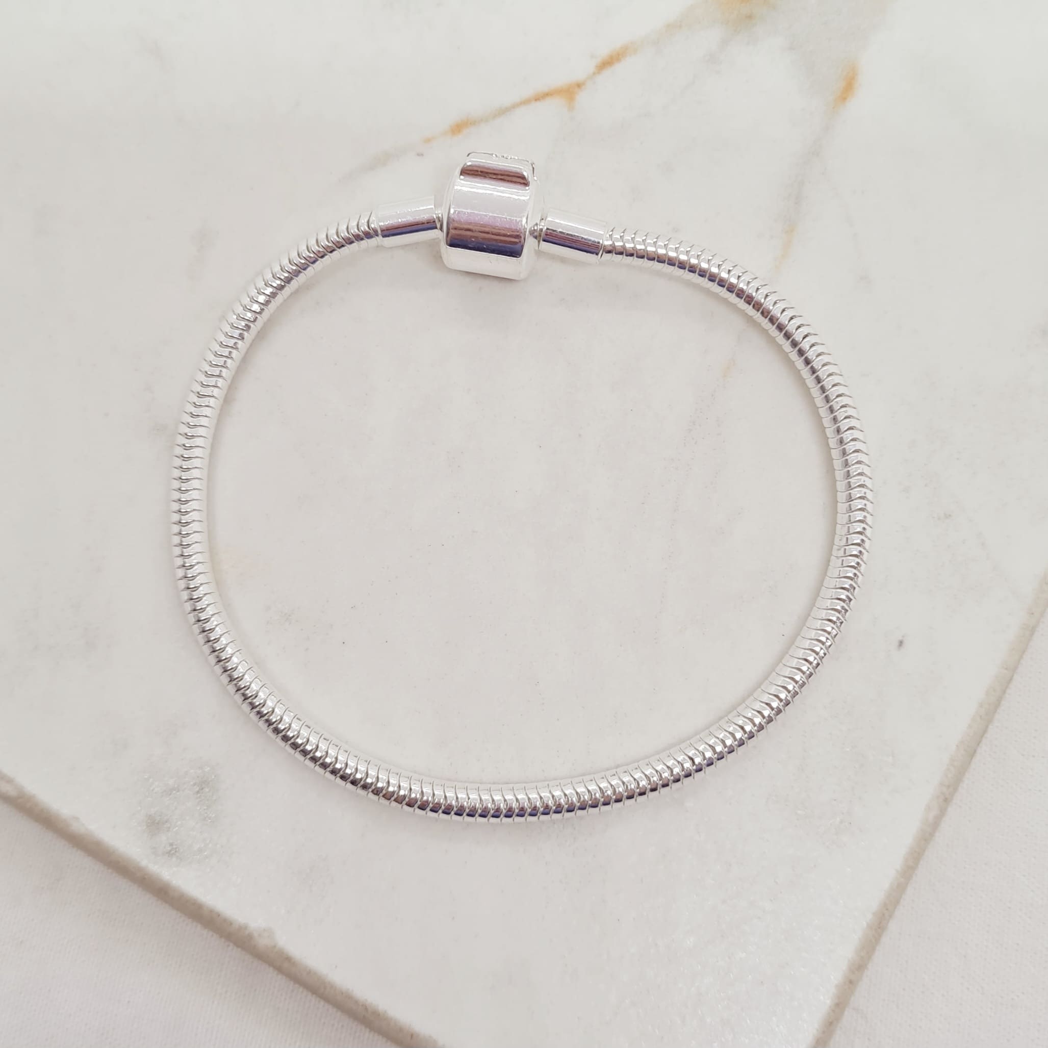 Imagen de producto PULSERA ACERO BLANCO PANDORA - CILINDRO