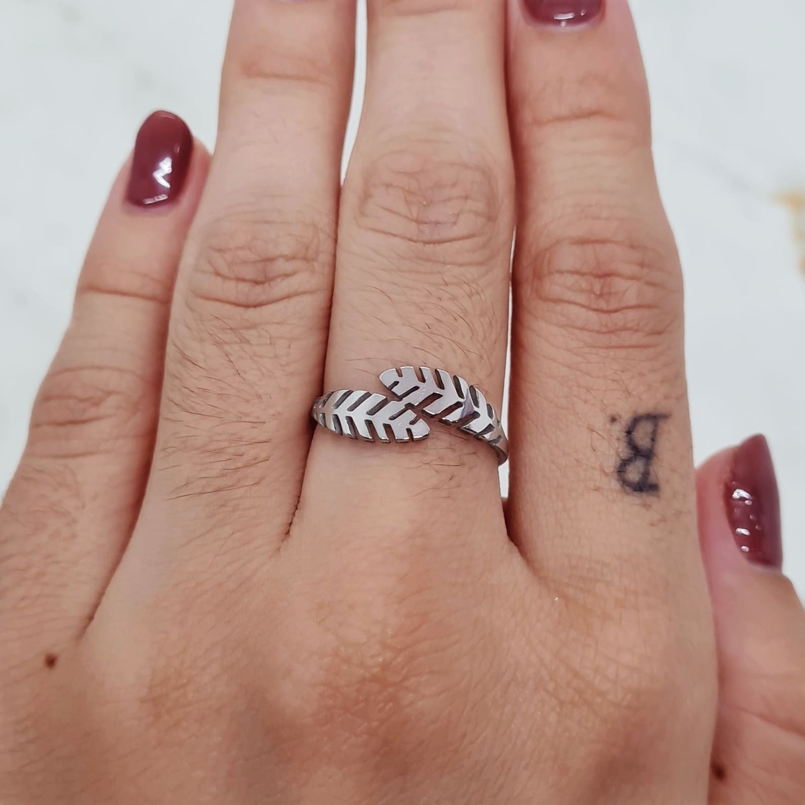 Imagen de producto ANILLO LAUREL CRUZADO CHICO