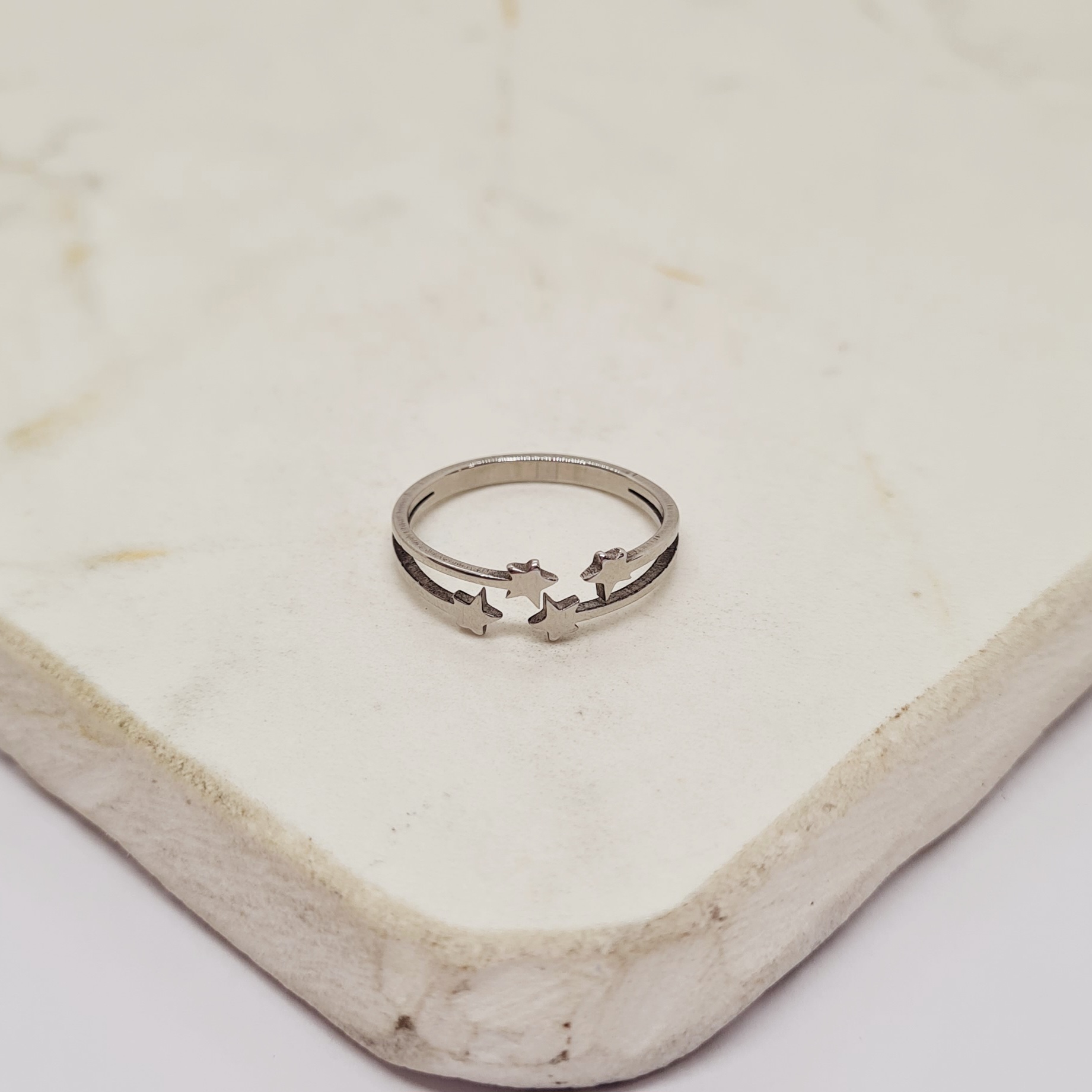 Imagen de producto ANILLO ABIERTO DOBLE LINEA - ESTRELLA