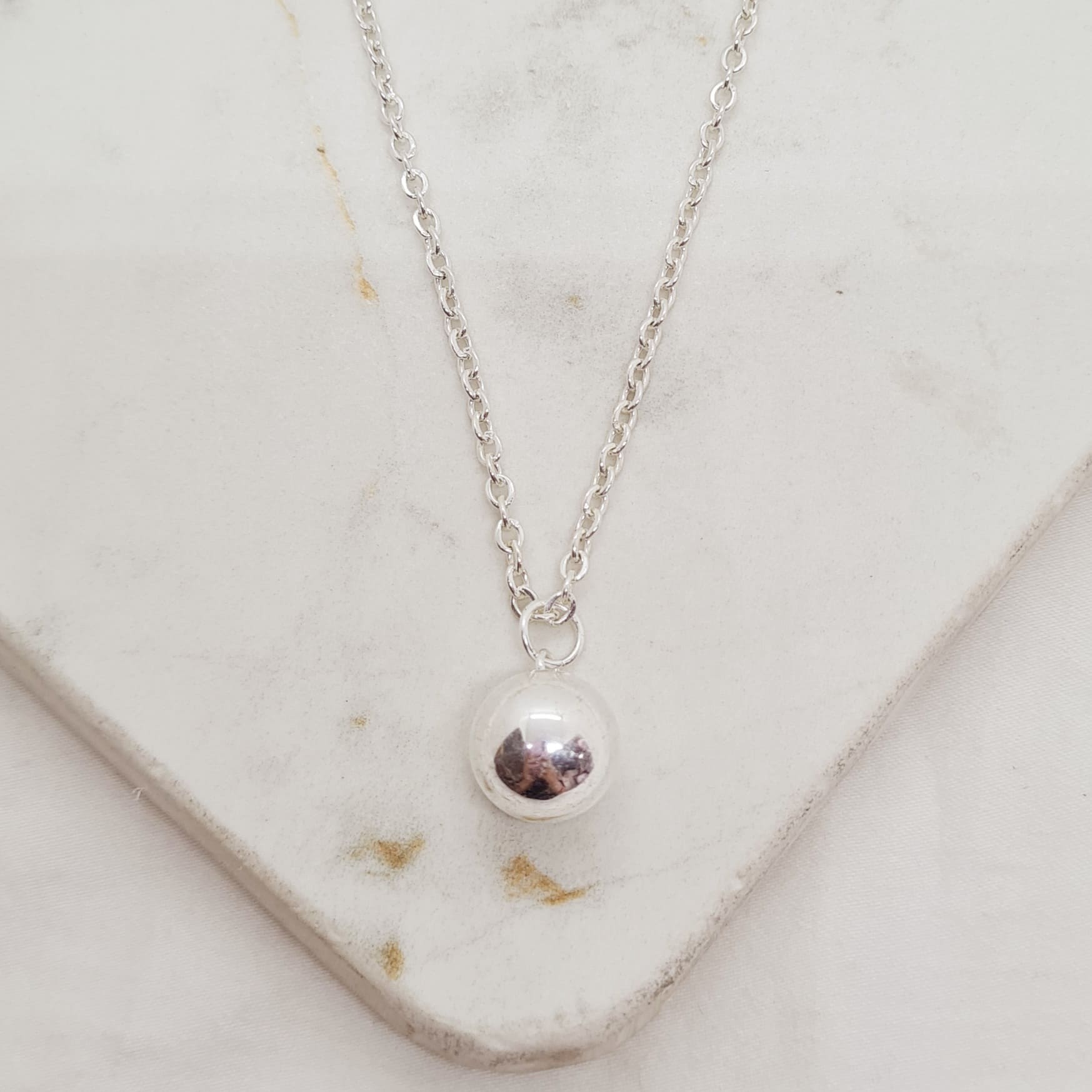Imagen de producto COLLAR ACERO BLANCO - BOLITA GRANDE