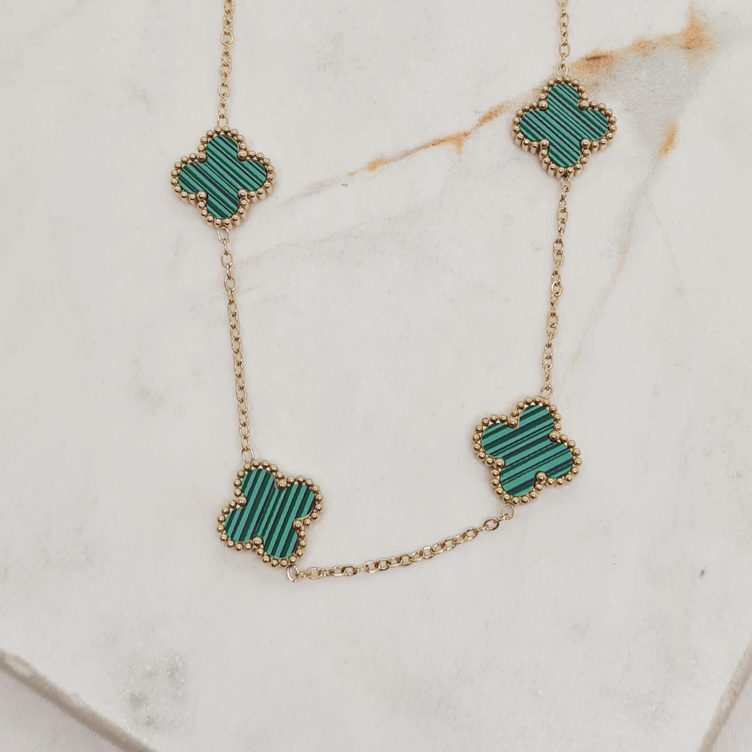 Imagen de producto COLLAR ACERO DORADO VAN CLEEF - VERDE