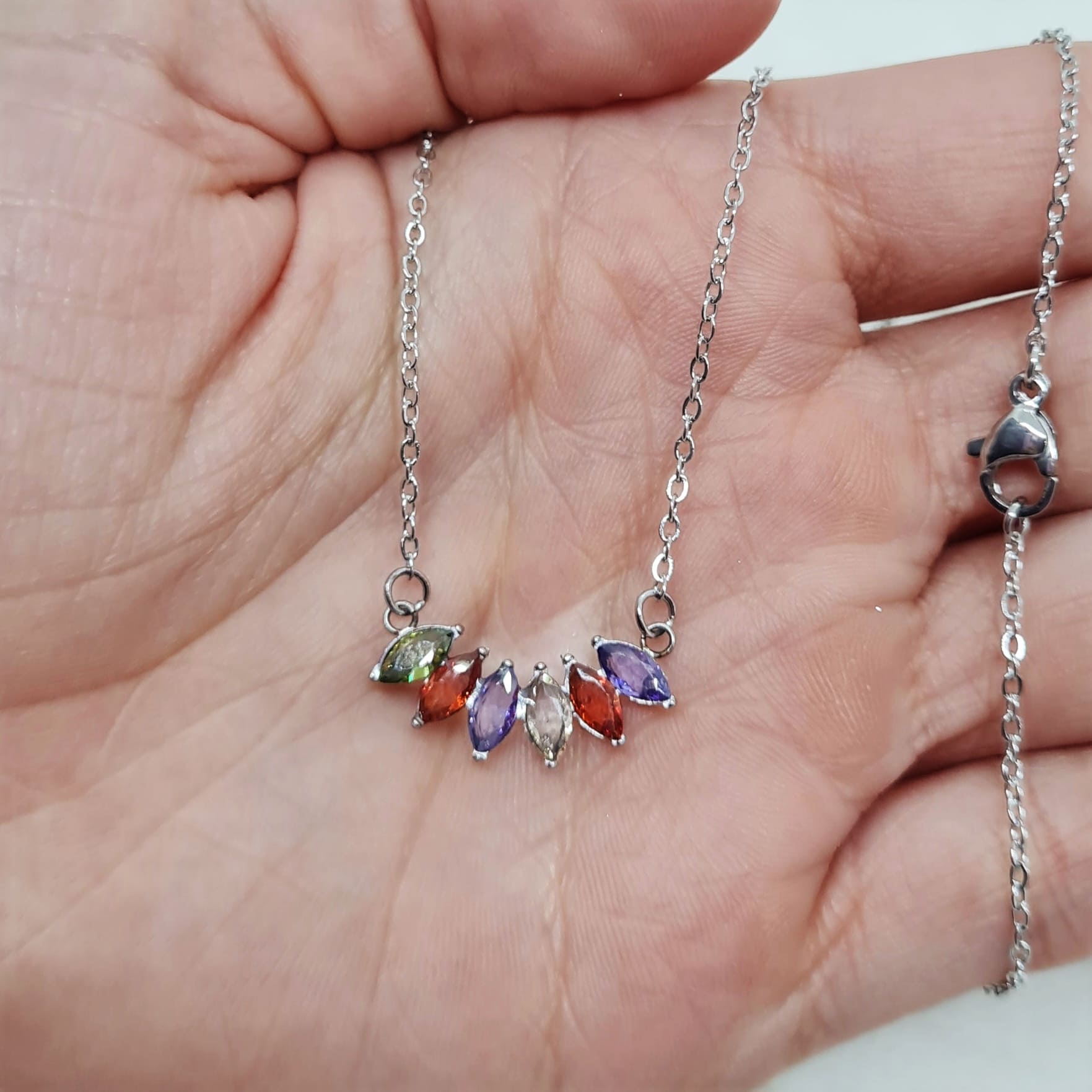 Imagen de producto COLLAR ENGARZADO CON CUBICS DE COLORES