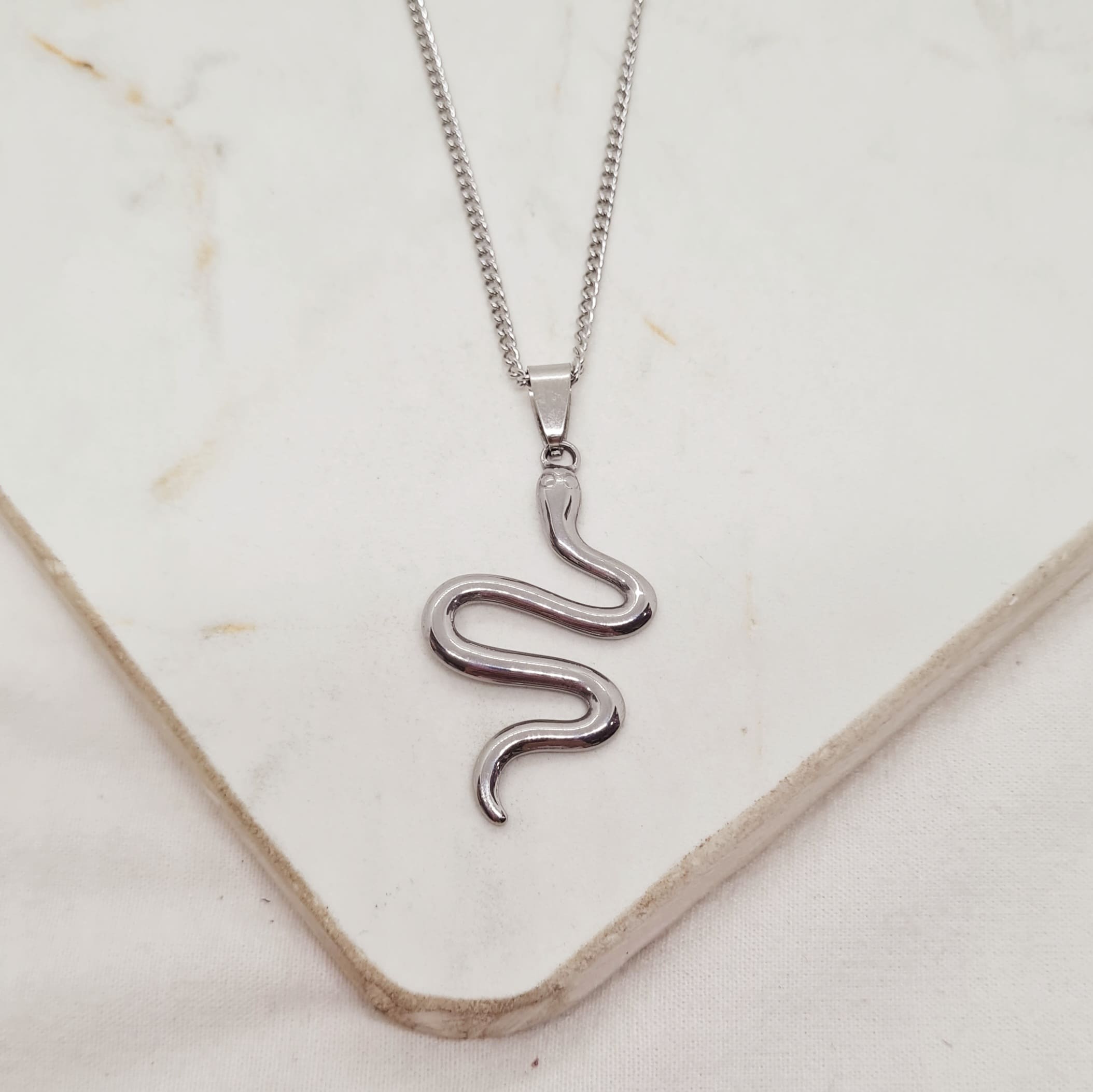 Imagen de producto COLLAR CON DIJE MACIZO - SERPIENTE