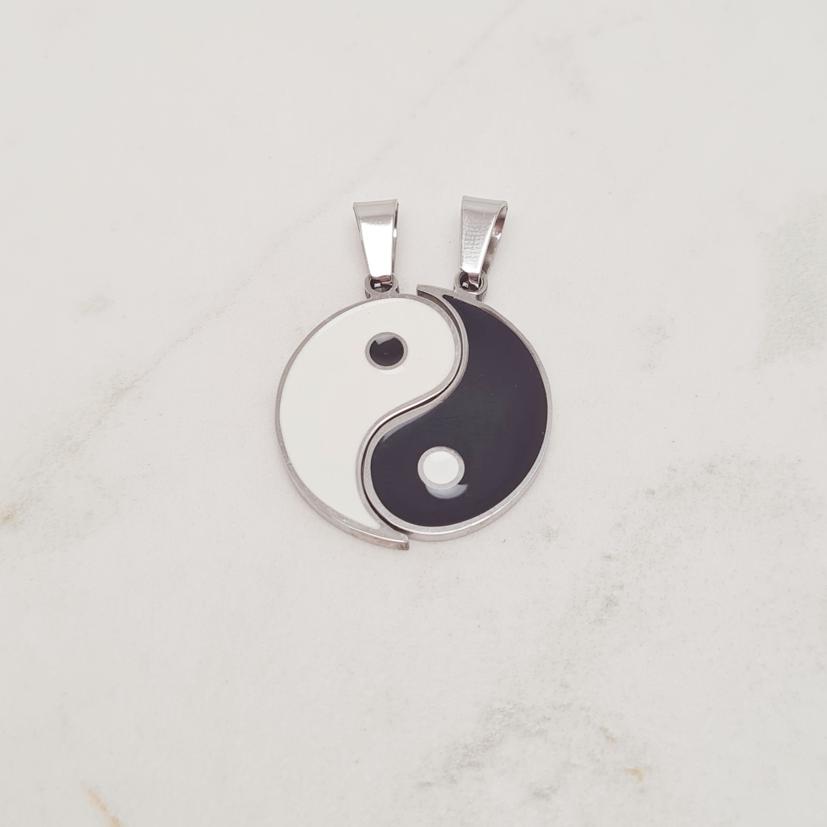 Imagen de producto DIJE PARA COMPARTIR MACIZO YIN Y YANG