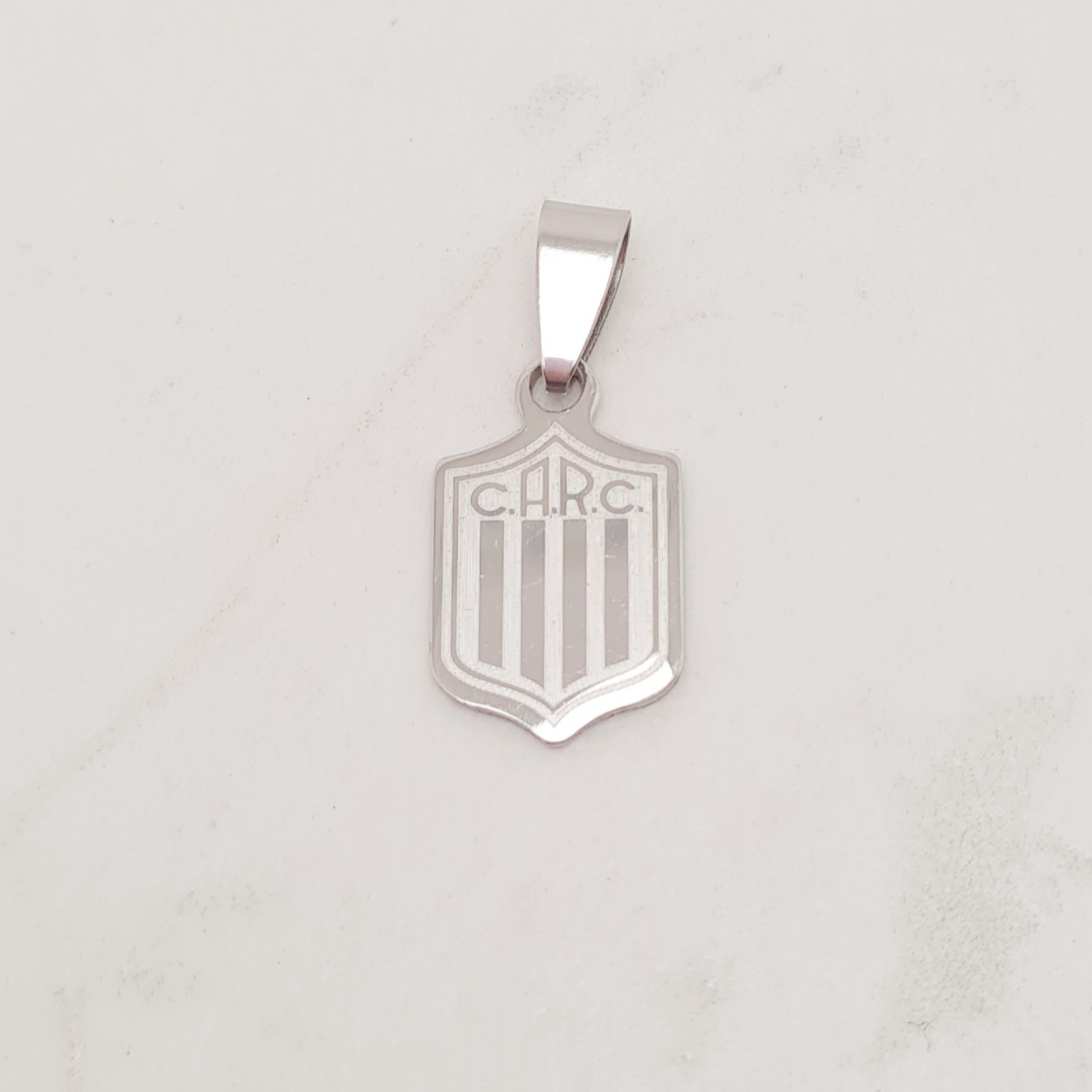 Imagen de producto DIJE ESCUDO DE CENTRAL