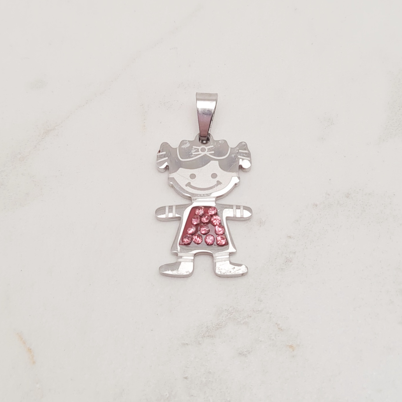 Imagen de producto DIJE NENA STRASS GRANDE