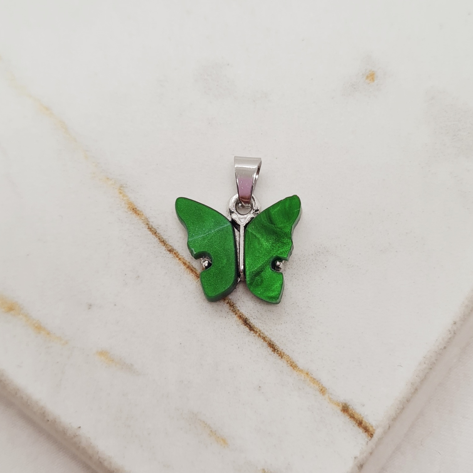 Imagen de producto DIJE MARIPOSA - VERDE