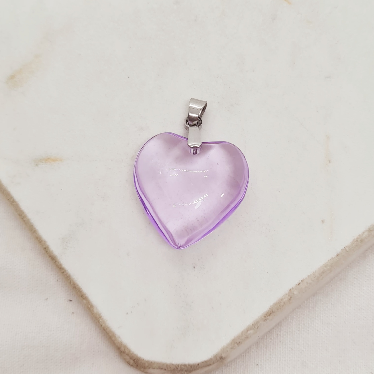 Imagen de producto DIJE  CORAZON CRISTAL - LILA