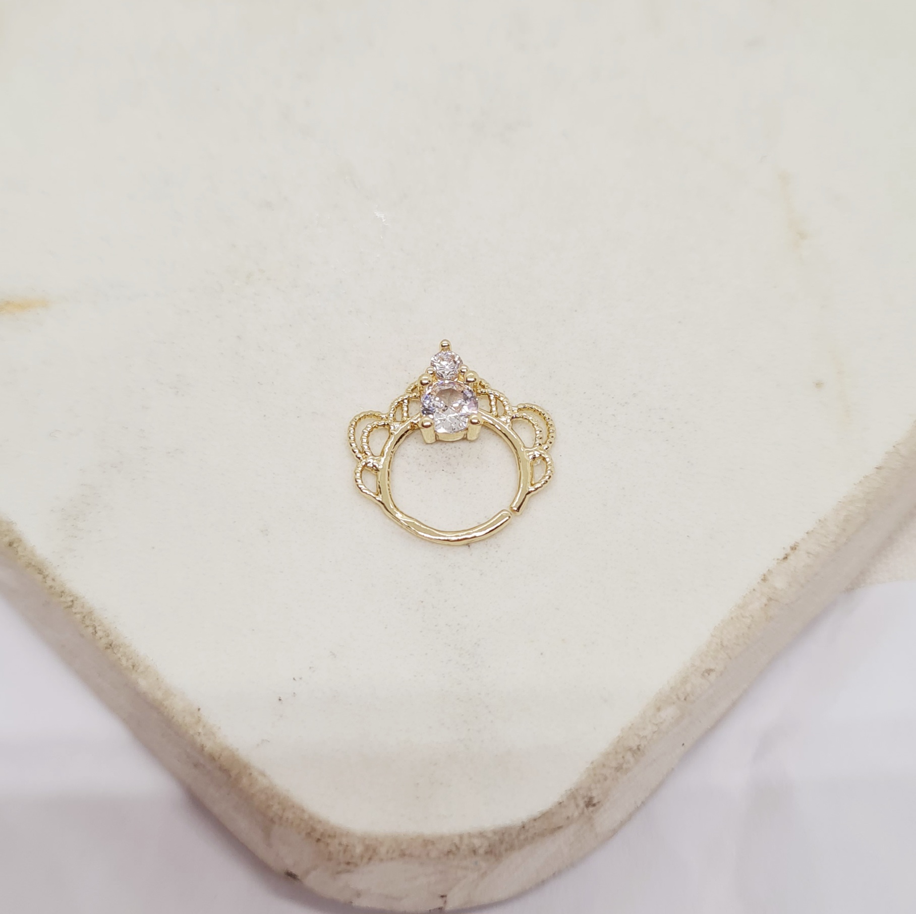 Imagen de producto PIERCING SIN FIN ACERO DORADO INDU