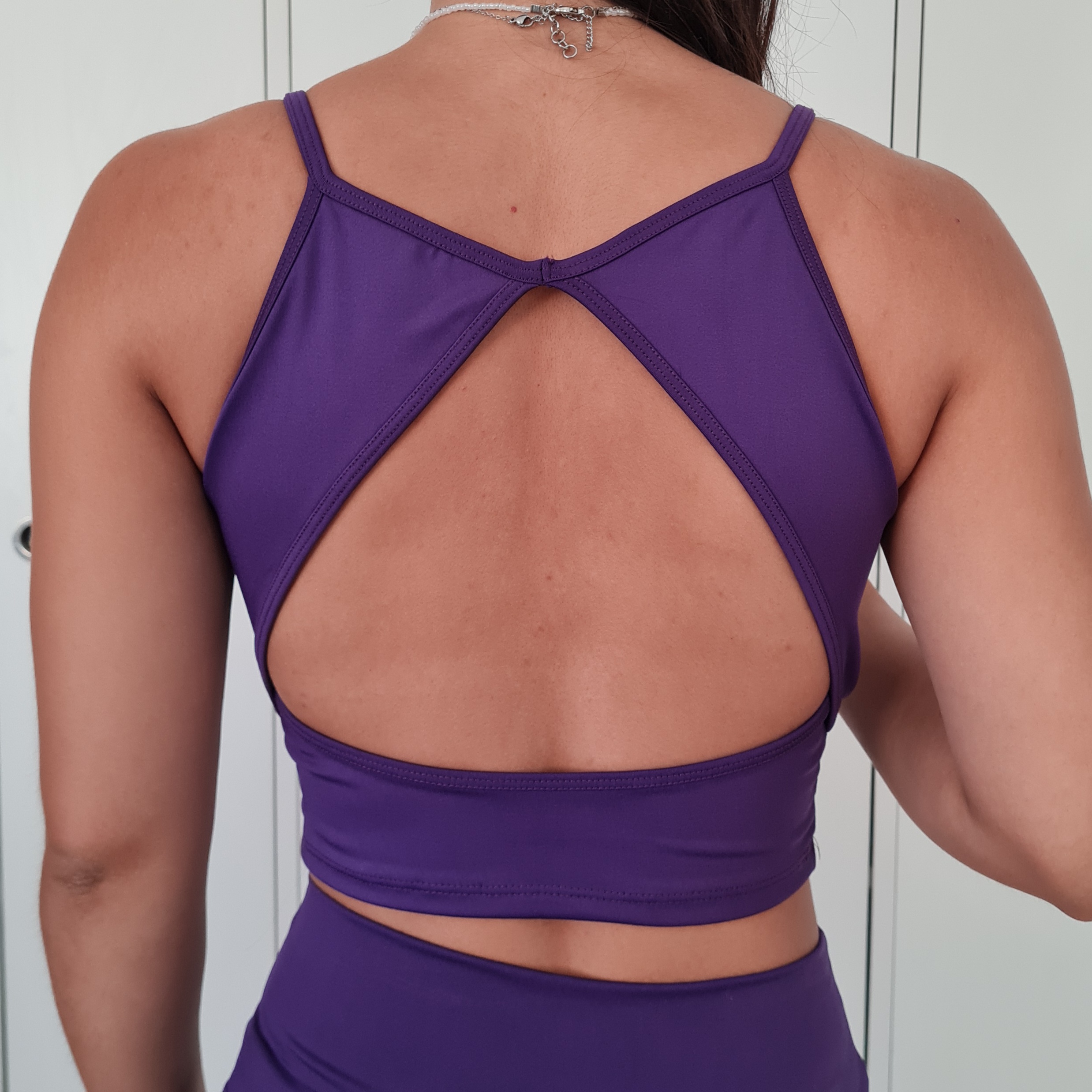 Imagen de producto TOP HALTER DEPORTIVO - VIOLETA